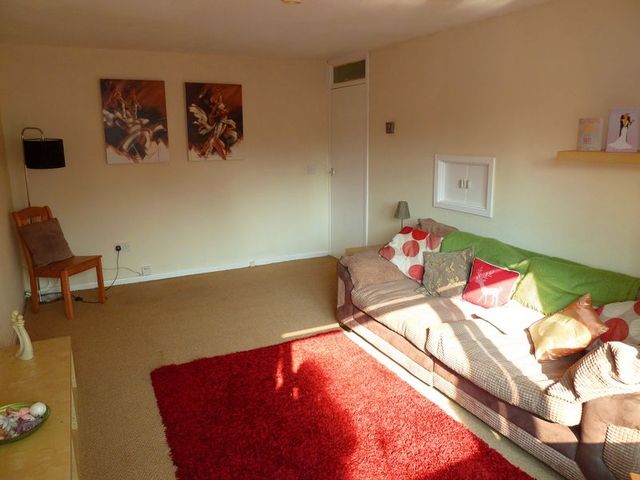  Image of 1 bedroom Flat for sale in Coppice Road Moseley Birmingham B13 at Willow Court 9 Coppice Road Moseley, B13 9DP