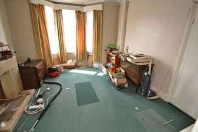  Image of 3 bedroom Semi-Detached house for sale in Wilsthorpe Road Long Eaton Nottingham NG10 at Wilsthorpe Road  Long Eaton, NG10 3JW