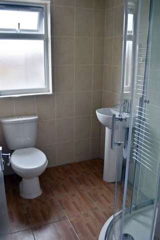  Image of 4 bedroom Detached house for sale in Windsor Road Ilford IG1 at Windsor Road  Ilford, IG1 1HQ