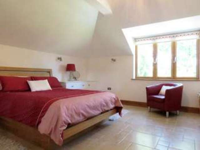  Image of 3 bedroom Detached house for sale in Wintringham Way Purley on Thames Reading RG8 at Purley On Thames  Reading, RG8 8BG