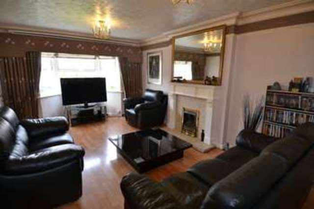  Image of 4 bedroom Detached house for sale in Woodcock Close Rednal Birmingham B31 at Woodcock Close Holly Gardens Birmingham, B31 5EH