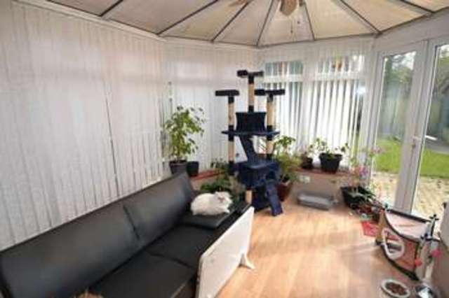  Image of 4 bedroom Detached house for sale in Woodcock Close Rednal Birmingham B31 at Woodcock Close Holly Gardens Birmingham, B31 5EH