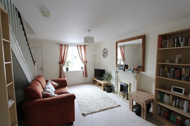  Image of 2 bedroom Terraced house for sale in Woodmans Way Beverley HU17 at Woodmans Way  Beverley, HU17 0TT