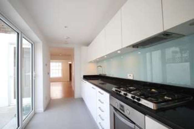  Image of 3 bedroom Detached house to rent in Wynford Road London N1 at Kings Cross N1 London, N1 9SN