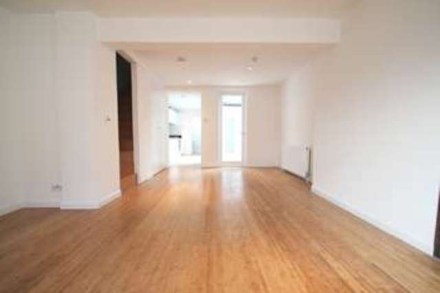  Image of 3 bedroom Detached house to rent in Wynford Road London N1 at Kings Cross N1 London, N1 9SN