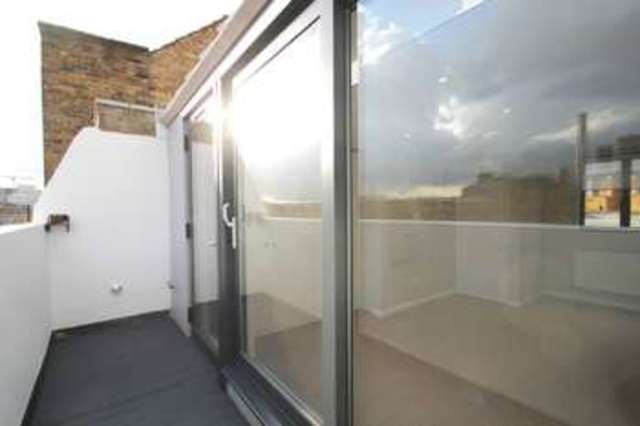  Image of 3 bedroom Detached house to rent in Wynford Road London N1 at Kings Cross N1 London, N1 9SN