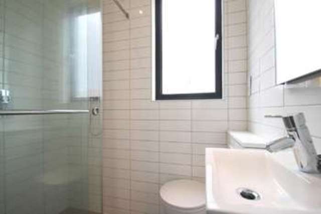  Image of 3 bedroom Detached house to rent in Wynford Road London N1 at Kings Cross N1 London, N1 9SN