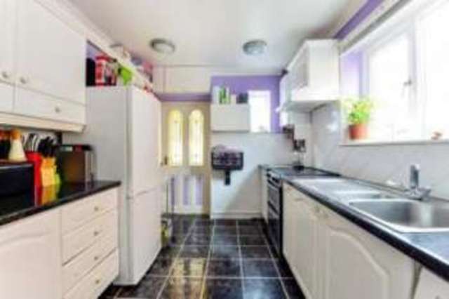  Image of 2 bedroom Detached house for sale in Hillcrest Road Yeovil BA21 at Yeovil Somerset Yeovil Marsh, BA21 4RF