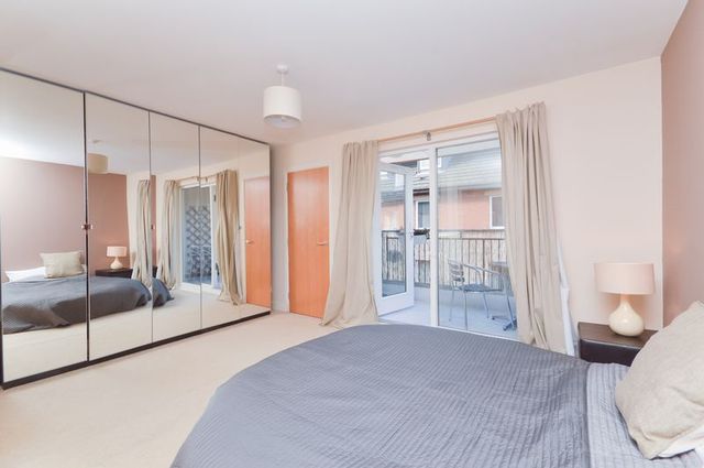  Image of 4 bedroom Terraced house for sale in Trafalgar Lane Edinburgh EH6 at Trafalgar Lane Bonnington Edinburgh, EH6 4DJ