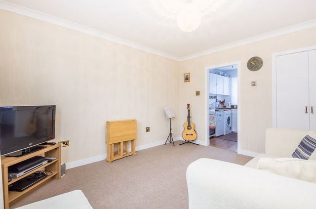  Image of 1 bedroom Semi-Detached house for sale in Peffermill Road Edinburgh EH16 at Peffermill Road Prestonfield Edinburgh, EH16 5LN