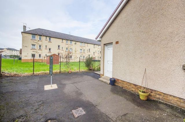  Image of 1 bedroom Semi-Detached house for sale in Peffermill Road Edinburgh EH16 at Peffermill Road Prestonfield Edinburgh, EH16 5LN