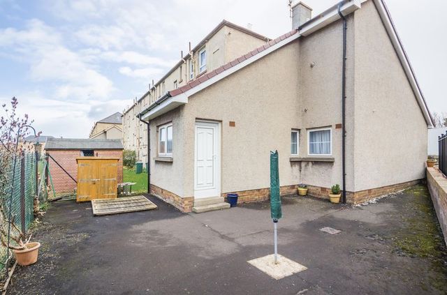  Image of 1 bedroom Semi-Detached house for sale in Peffermill Road Edinburgh EH16 at Peffermill Road Prestonfield Edinburgh, EH16 5LN