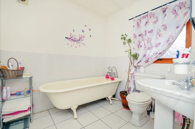  Image of 4 bedroom Detached house for sale in Hall Street Lochgelly KY5 at Hall Street  Lochgelly, KY5 9JH