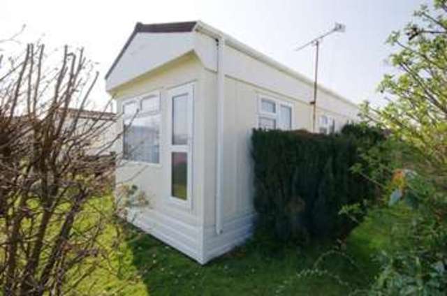  Image of 1 bedroom Detached house for sale in Selwood Park Weymans Avenue Bournemouth BH10 at Weymans Avenue  Kinson, BH10 7JX