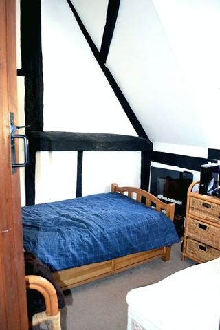  Image of 2 bedroom Property for sale in Main Street Akeley Buckingham MK18 at Main Street Akeley Buckingham, MK18 5HR