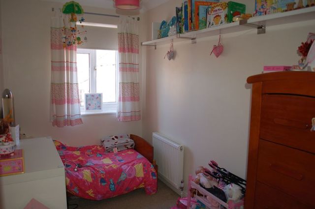  Image of 4 bedroom Detached house for sale in Alderton Road Orsett Grays RM16 at Alderton Road  Orsett, RM16 3DZ