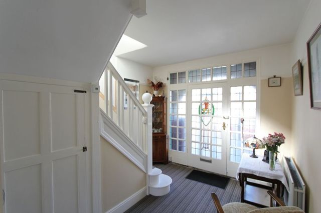  Image of 4 bedroom Semi-Detached house for sale in Allderidge Avenue Hull HU5 at Allderidge Avenue Chanterlands Avenue North Hull, HU5 4EQ