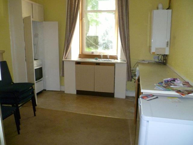 Image of 1 bedroom Flat to rent in Annette Street Glasgow G42 at Govanhill Glasgow Glasgow, G42 8YA