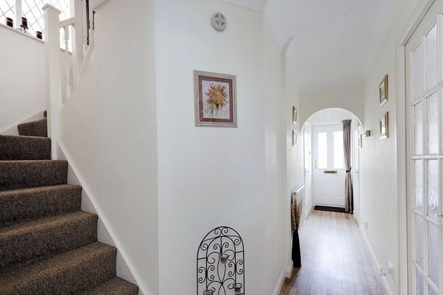  Image of 3 bedroom Detached house for sale in Apsley Way Goring-by-Sea Worthing BN13 at Apsley Way  Worthing, BN13 3RE