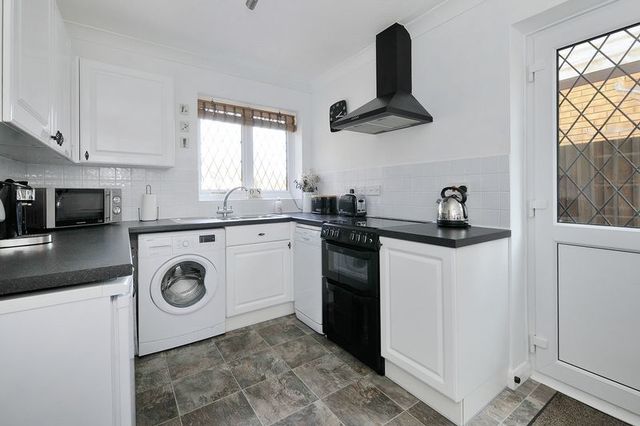  Image of 3 bedroom Detached house for sale in Apsley Way Goring-by-Sea Worthing BN13 at Apsley Way  Worthing, BN13 3RE