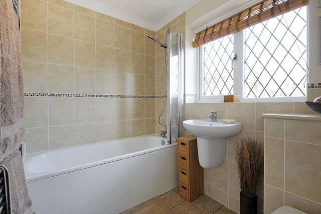  Image of 3 bedroom Detached house for sale in Apsley Way Goring-by-Sea Worthing BN13 at Apsley Way  Worthing, BN13 3RE