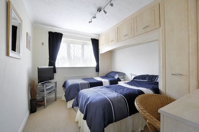  Image of 3 bedroom Detached house for sale in Apsley Way Goring-by-Sea Worthing BN13 at Apsley Way  Worthing, BN13 3RE