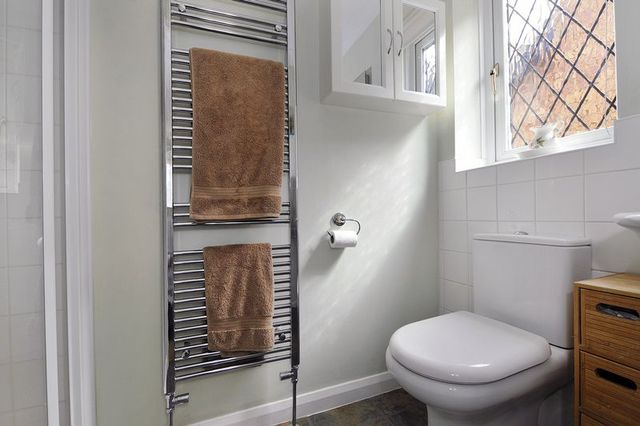  Image of 3 bedroom Detached house for sale in Apsley Way Goring-by-Sea Worthing BN13 at Apsley Way  Worthing, BN13 3RE