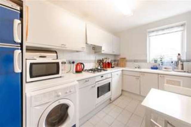  Image of 2 bedroom Flat to rent in Artesian Road London W2 at London, W2 5DL