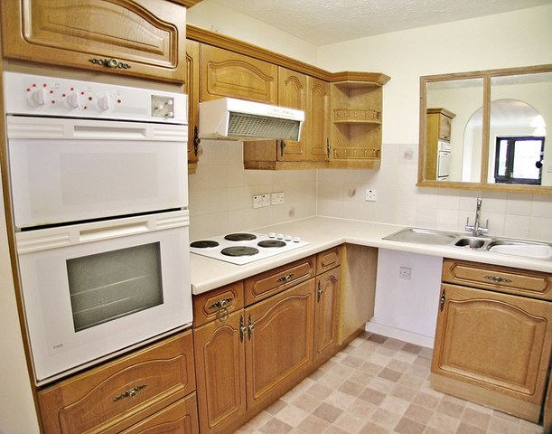  Image of 1 bedroom Retirement Property for sale in Ashleigh Court Woodlands Warboys Huntingdon PE28 at Woodlands Warboys Huntingdon, PE28 2UN
