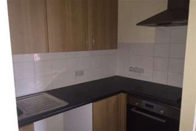  Image of 1 bedroom Flat to rent in Ashley Road Parkstone Poole BH14 at Poole, BH14 9DF