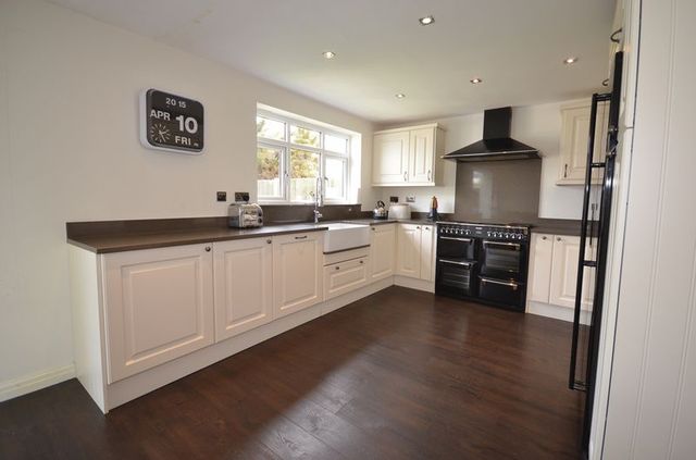  Image of 4 bedroom Detached house for sale in Astley Close Widnes WA8 at Astley Close  Widnes, WA8 4YZ