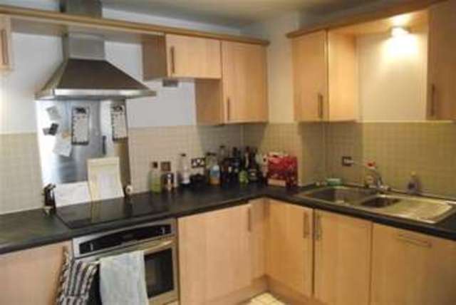  Image of 1 bedroom Flat to rent in The Bittoms Kingston upon Thames KT1 at Kingston upon Thames, KT1 2AN
