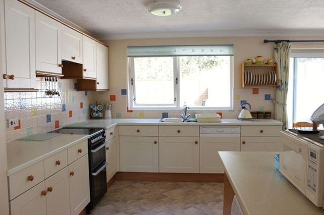  Image of 5 bedroom Semi-Detached house for sale in Bal-Jinjy Close St. Blazey Gate Par PL24 at Bal-Jinjy Close  Par, PL24 2DF
