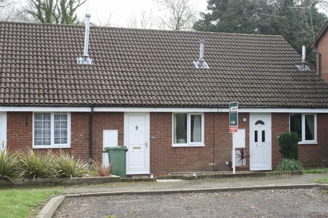  Image of 1 bedroom Terraced house to rent in Banners Lane Redditch B97 at Redditch Worcestershire Redditch, B97 5NA