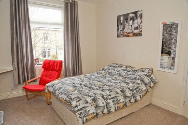  Image of 4 bedroom Property for sale in Bayswater Terrace Halifax HX3 at Bayswater Terrace  Halifax, HX3 0NB