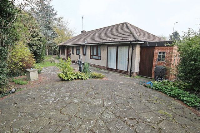  Image of 4 bedroom Detached house for sale in Bedford Road Maulden Bedford MK45 at Bedford Road  Maulden, MK45 2AL
