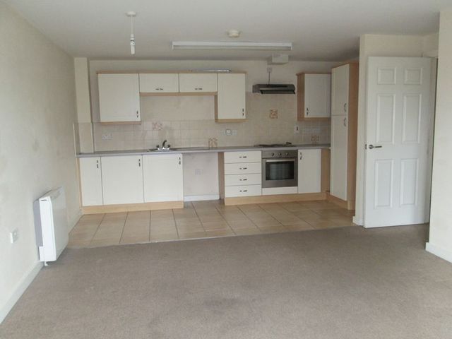  Image of 2 bedroom Flat to rent in Bell Street Tipton DY4 at Bell Street Tipton Tipton, DY4 8JG