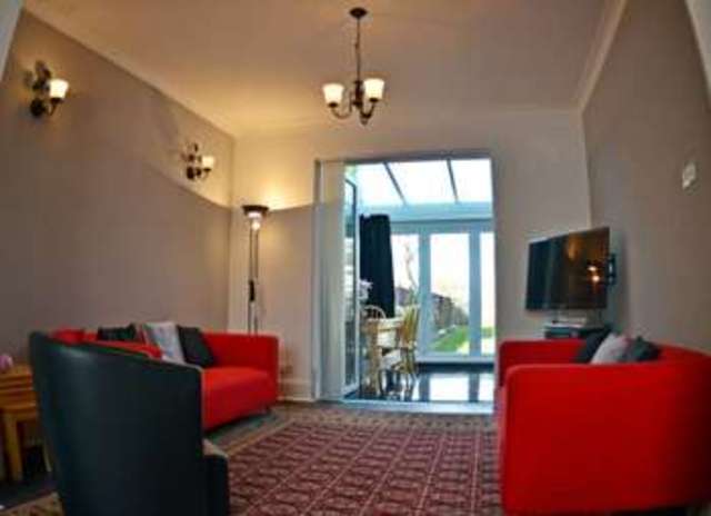  Image of 5 bedroom Detached house for sale in Benton Road Ilford IG1 at Benton Road  Ilford, IG1 4AS
