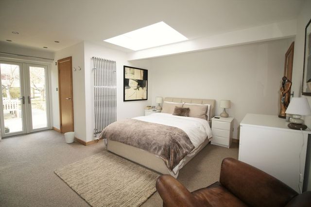  Image of 4 bedroom Property for sale in Bessels Way Blewbury Didcot OX11 at Bessels Way Blewbury Didcot, OX11 9NN