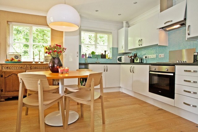  Image of 2 bedroom Apartment to rent in Bridge Street Wickham Fareham PO17 at Wickham Fareham Hampshire, PO17 5PX