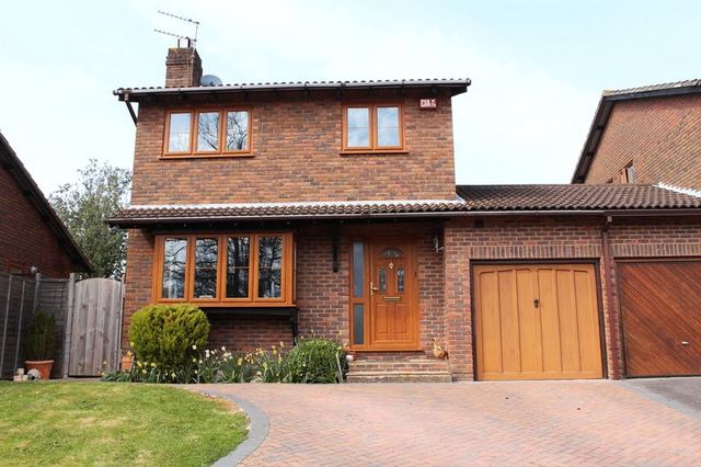  Image of 3 bedroom Detached house for sale in Broadmeadows Lane Waterlooville PO7 at Broadmeadows Lane  Waterlooville, PO7 8QL