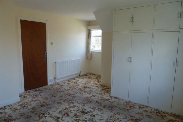  Image of 3 bedroom Detached house for sale in Broadsands Court Paignton TQ4 at Broadsands Court Broadsands Paignton, TQ4 6LD