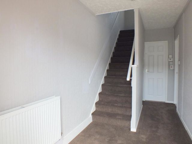  Image of 3 bedroom Flat to rent in Burnhead Street Uddingston Glasgow G71 at Viewpark North Lanarkshire North Lanarkshire, G71 5RR