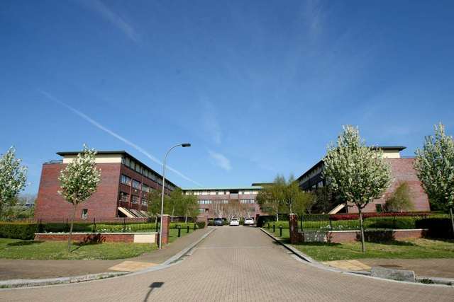  Image of 4 bedroom Town House for sale in Enterprise Lane Campbell Park Milton Keynes MK9 at Enterprise Lane Campbell Park Milton Keynes, MK9 4AP