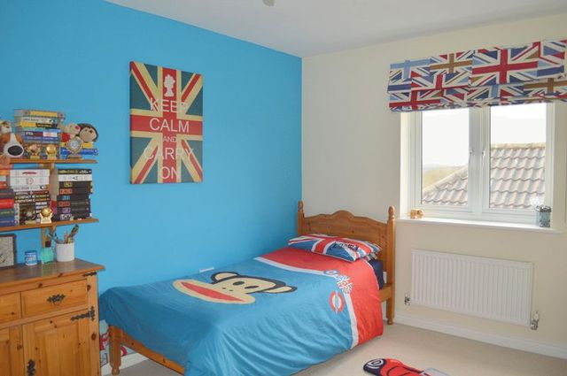  Image of 4 bedroom Detached house for sale in Chaffinch Chase Gillingham SP8 at Chaffinch Chase Gillingham Peacemarsh, SP8 4GT
