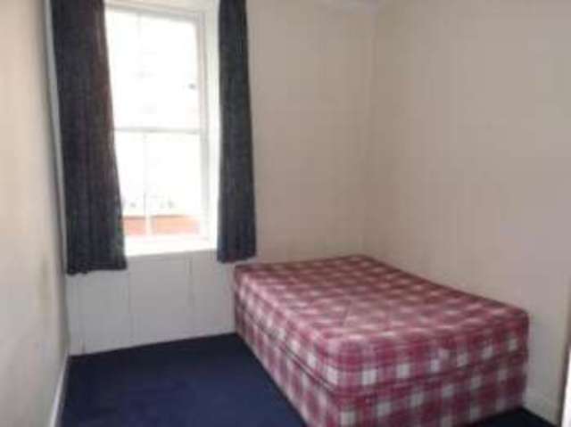  Image of 2 bedroom Flat for sale in Chancellor Street Glasgow G11 at Partick Glasgow Partick, G11 5RQ