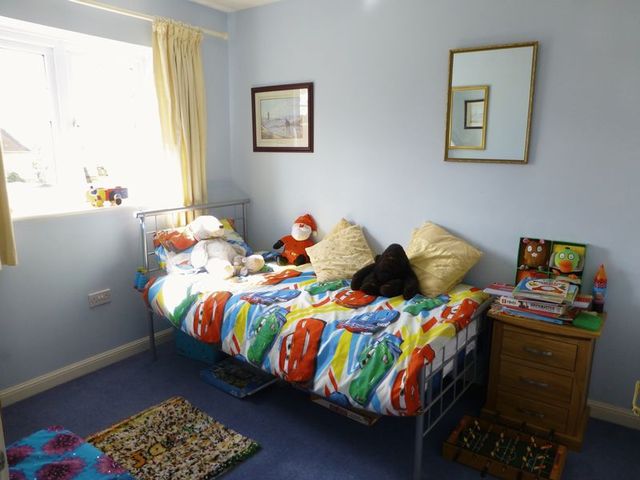  Image of 4 bedroom Detached house for sale in Chapel Drive Ambrosden Bicester OX25 at Chapel Drive Ambrosden Ambrosden, OX25 2RS