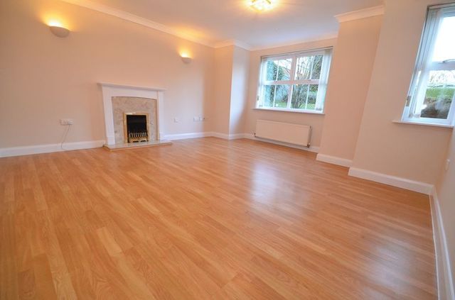  Image of 2 bedroom Flat for sale in Hoole Road Hoole Chester CH2 at Hoole Road Hoole Chester, CH2 3PB