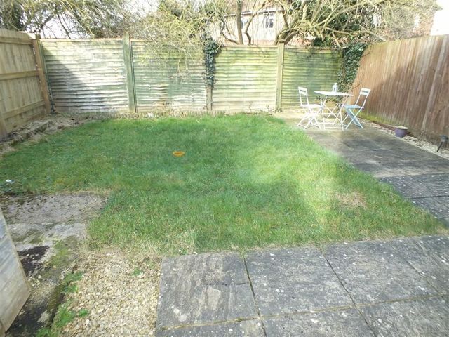  Image of 3 bedroom Property for sale in Cheviot Close Hilperton Trowbridge BA14 at Cheviot Close Trowbridge Trowbridge, BA14 7QT
