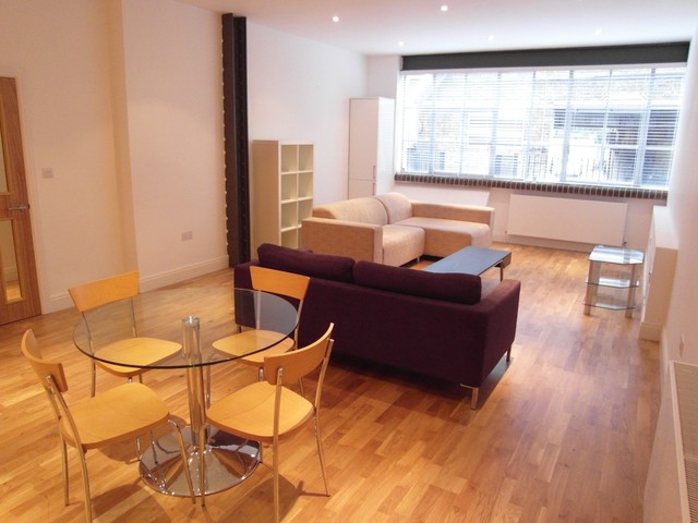  Image of 1 bedroom Apartment to rent in Shepherdess Place London N1 at Shoreditch London Hoxton, N1 7LJ